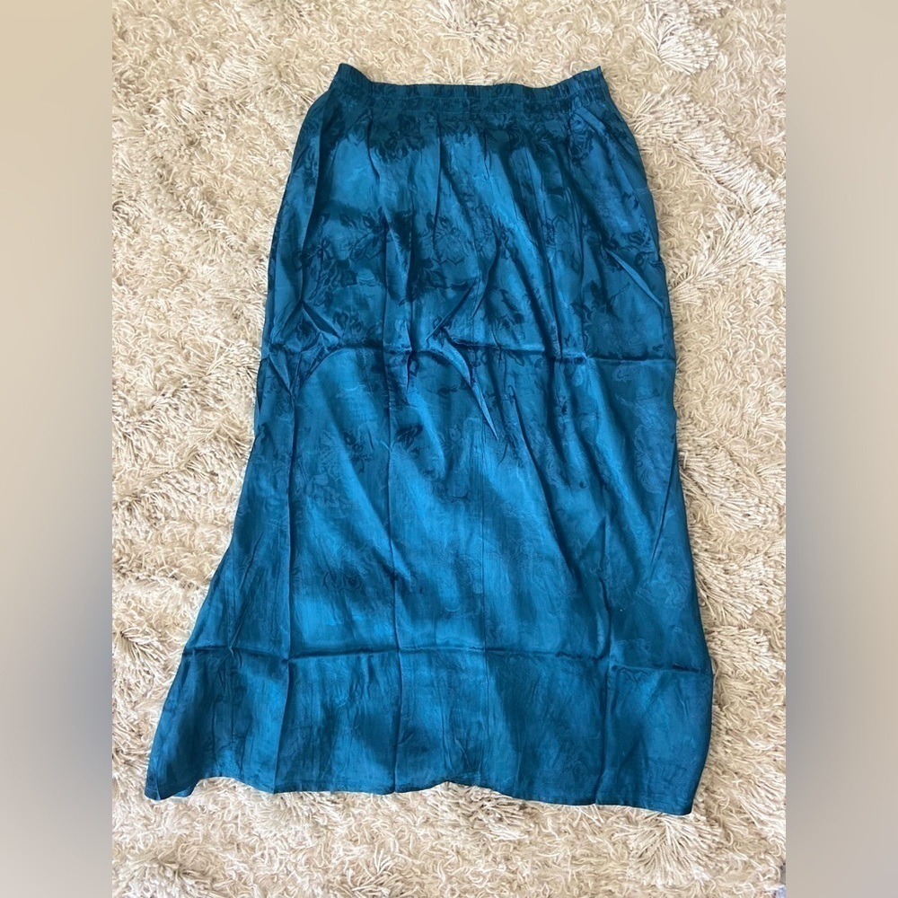 NWT Band of the Free Celene Boho Deep Teal Satin Floral Layered MIDI Skirt Med - Picture 6 of 10